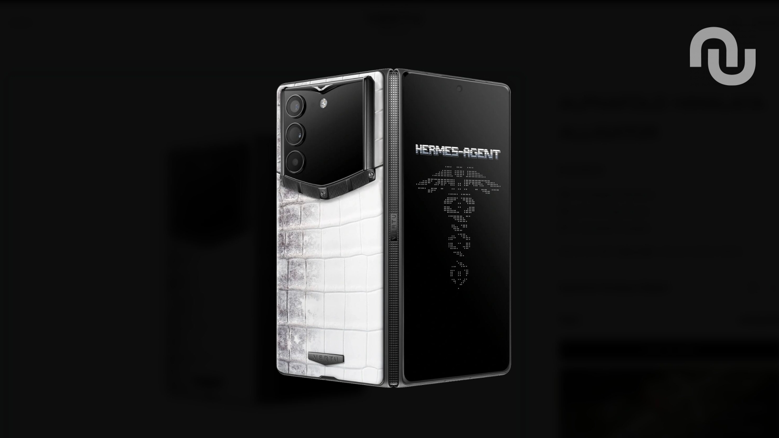 Un smartphone pliable Vertu Alphafold orné de diamants et d'or