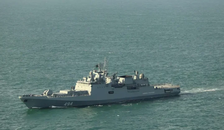 Russian Frigate Fires Warning Shots Near British Yacht in English Channel