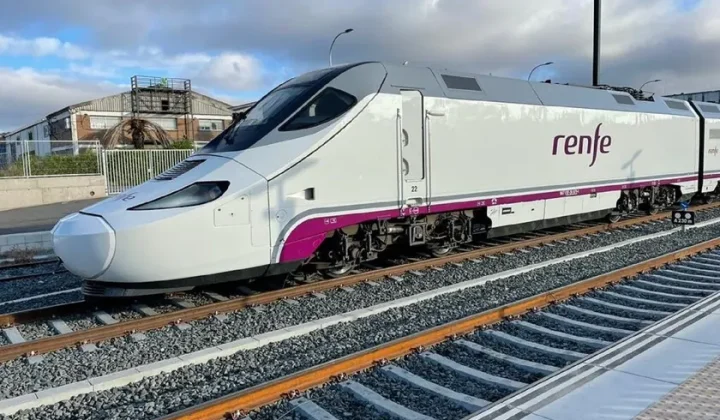 Spanish High-Speed Rail Faces Downturn: Nearly 20% Passenger Drop Post-Adamuz Accident