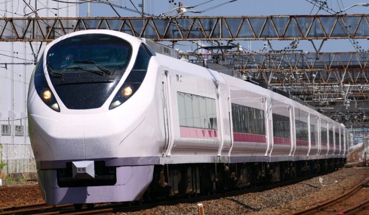 Renfe Seeks €4 Billion in High-Speed Trains, Spanish Firms Fall Short