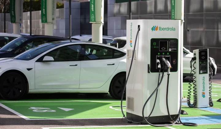 AI Agents Proposed to Secure Electric Vehicle Charging Infrastructure