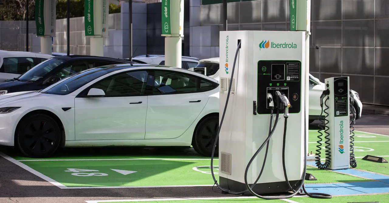 AI Agents Proposed to Secure Electric Vehicle Charging Infrastructure