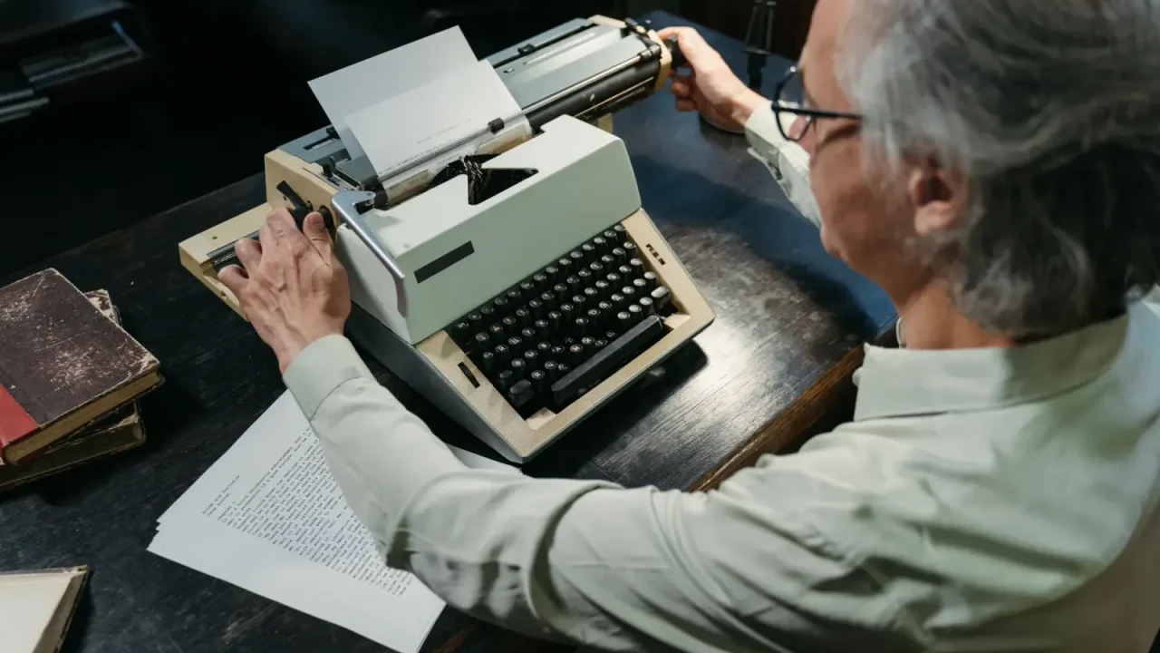 Best AI Tools for Writing: What to Use, When, and Why