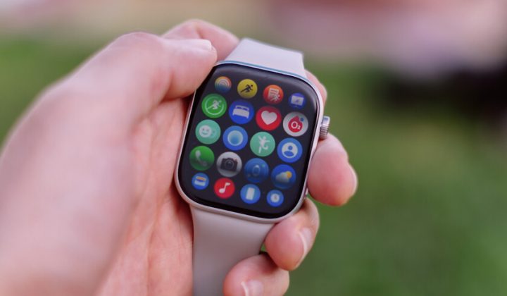 Redmi Watch 6 NFC Review: Two-Week Battery Life Under $120, But With Caveats
