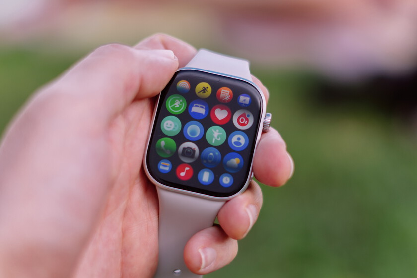 Redmi Watch 6 NFC Review: Two-Week Battery Life Under $120, But With Caveats