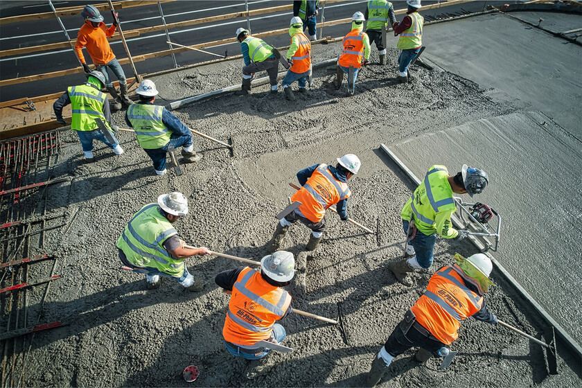 Spanish Workers Earn Less Than Average as Economic Disparities Widen