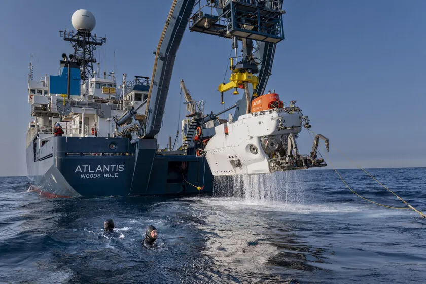 Deep-Sea Submersible Finds Shackleton’s Quest Shipwreck After 64 Years