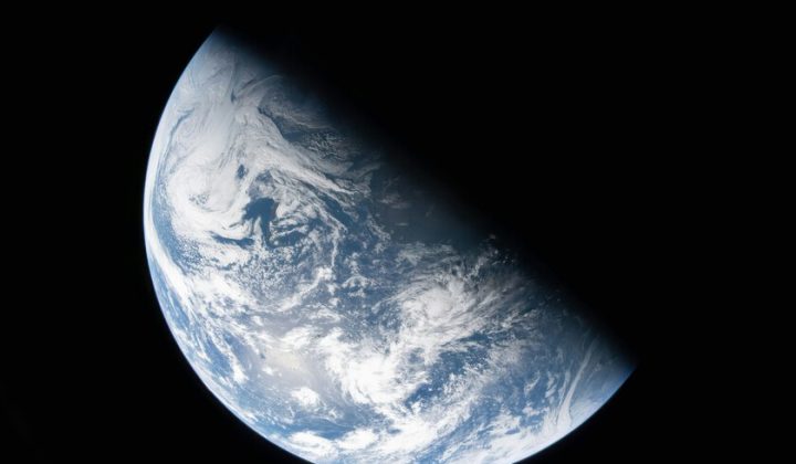 Why the 24-Hour Day Is a Convenient Fiction, Not a Scientific Fact